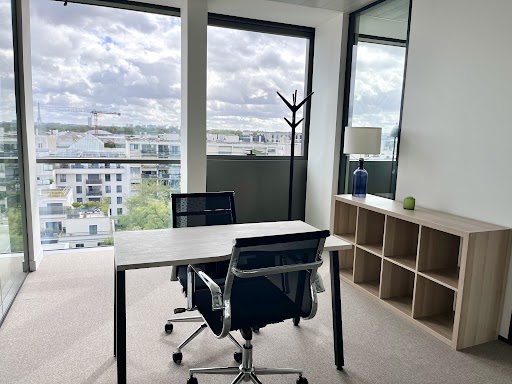 Bureau privé 6 postes - Suresnes (Rouget de Lisle)