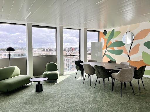 Bureau privé 5 postes - Suresnes (Rouget de Lisle)