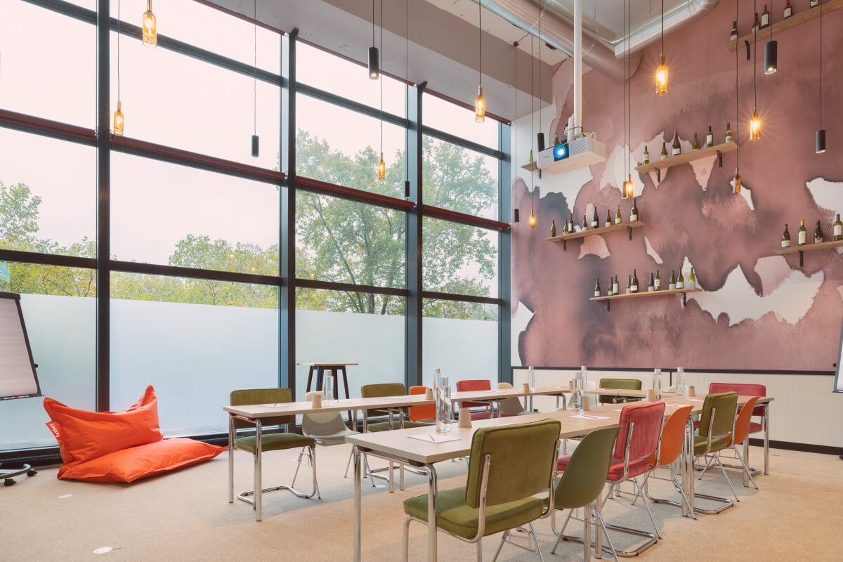 Bureau privé 22 postes - Paris 12e (Terroirs de France)