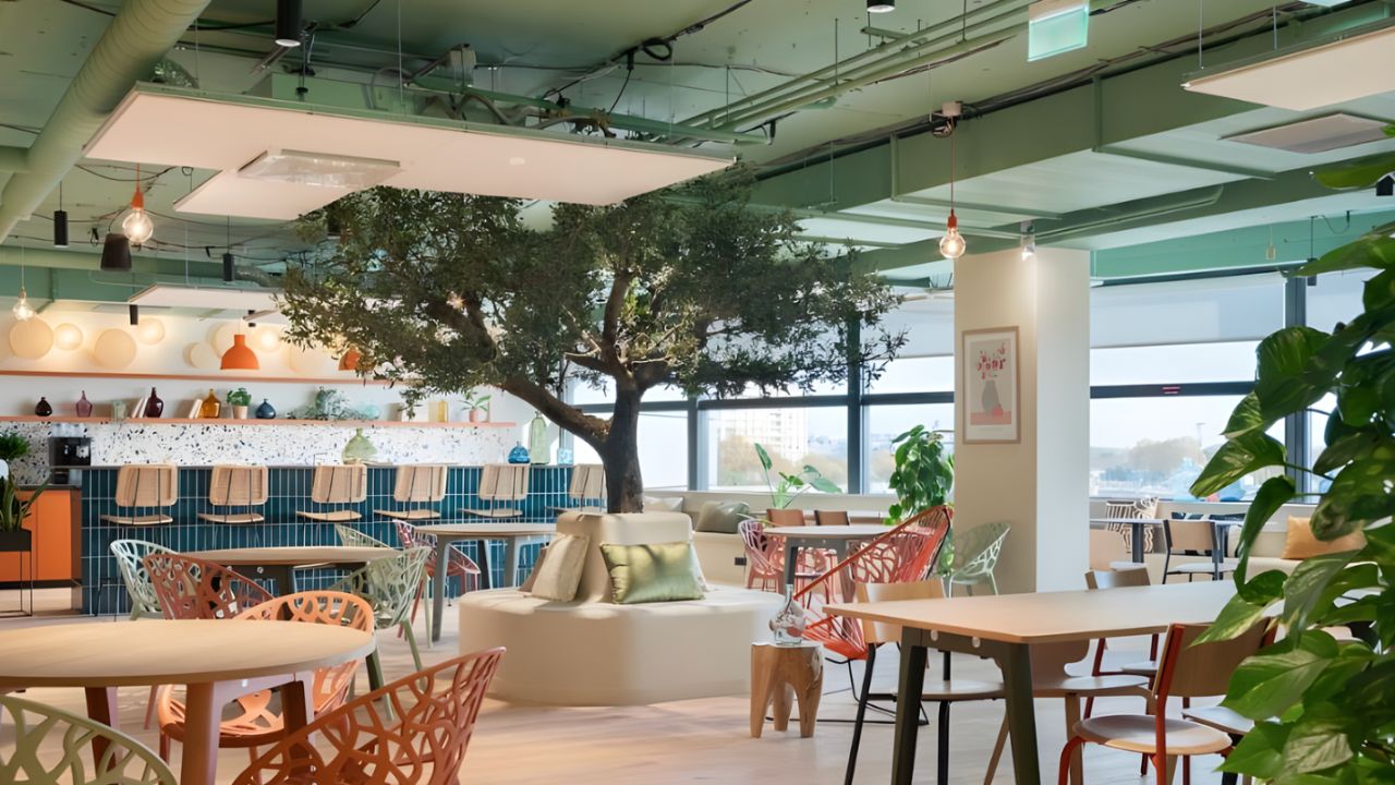 Bureau privé 26 postes - Paris 12e (Terroirs de France)