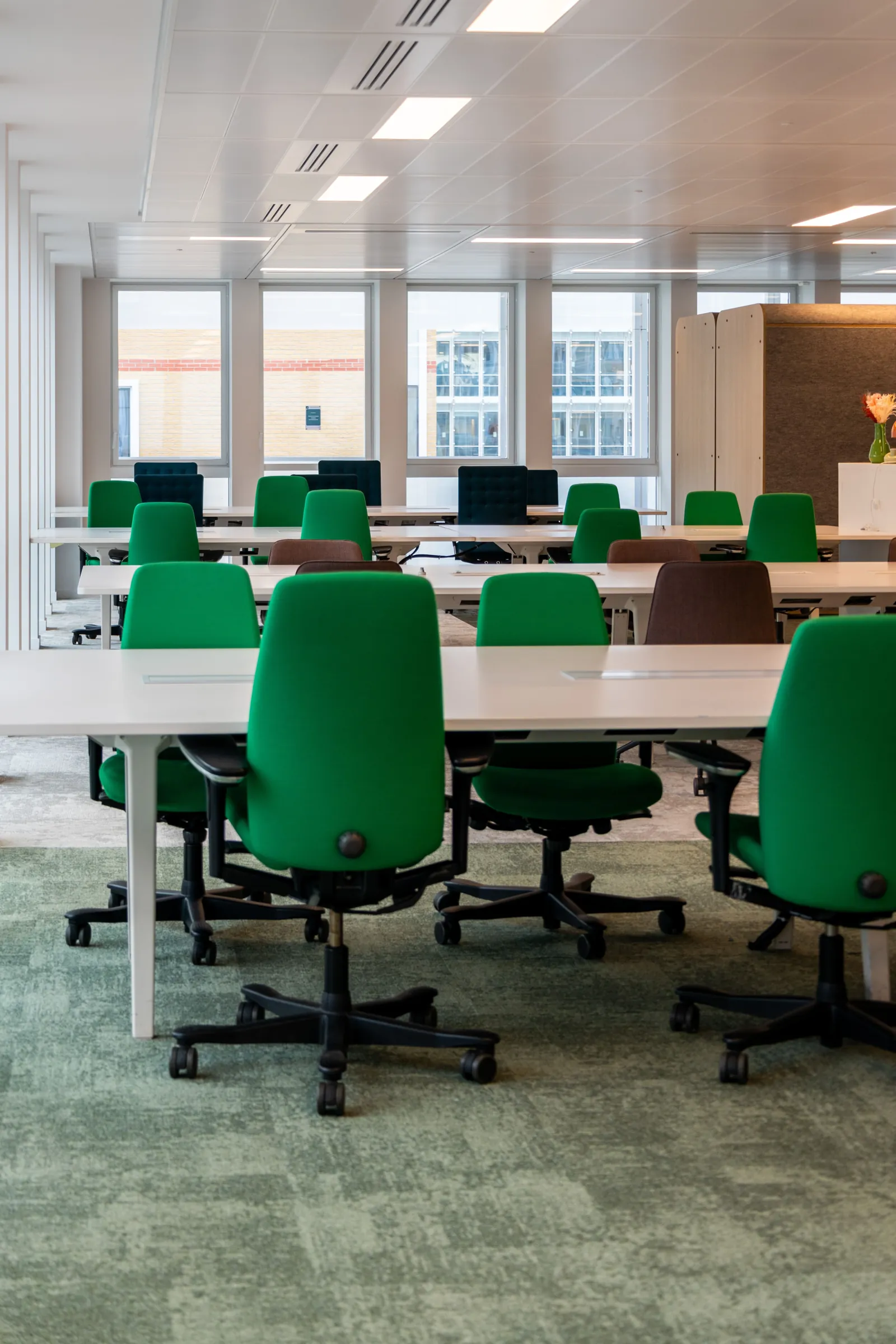 Bureau privé 62 postes - Levallois-Perret (Anatole France)