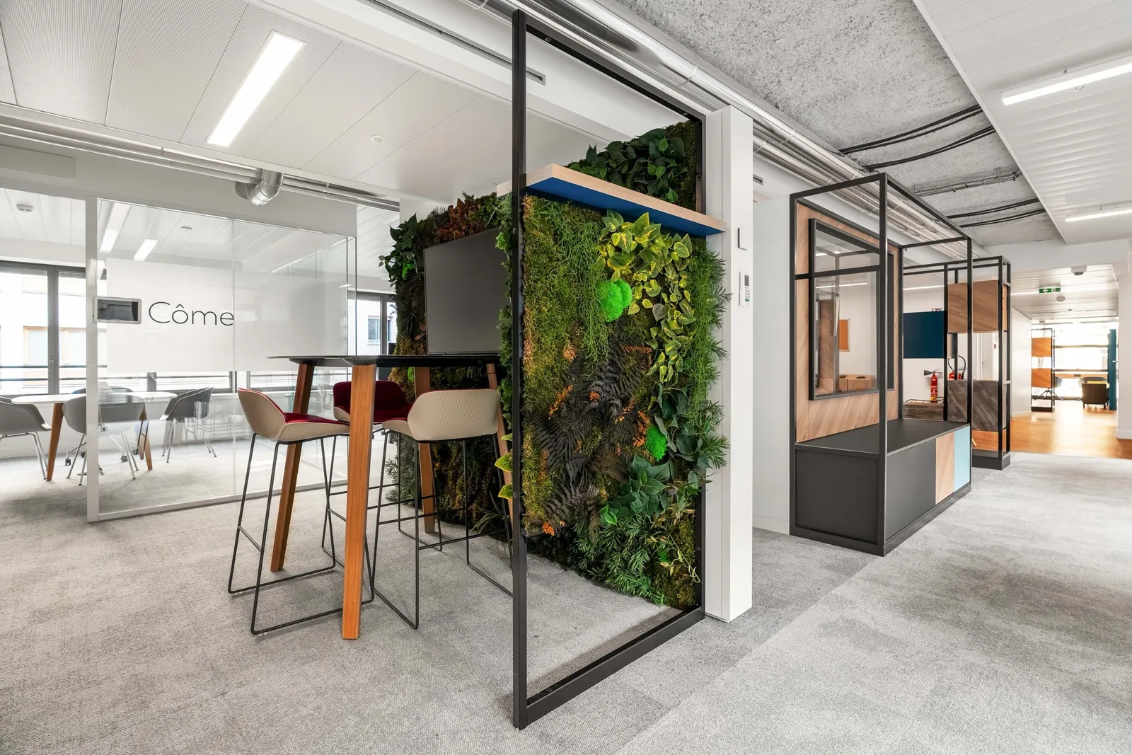 Bureau indépendant 95 postes - Paris 17e (Heliopolis)