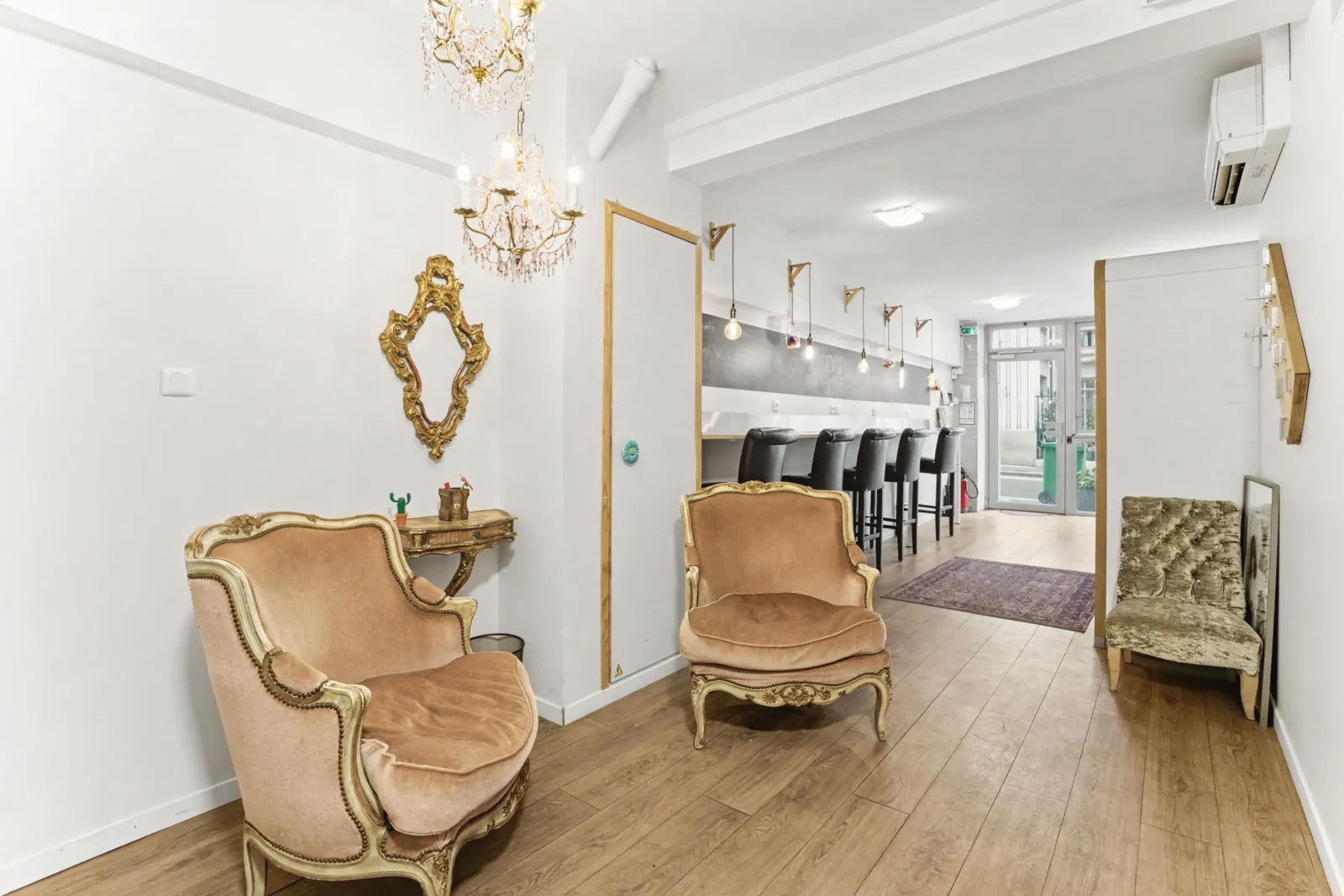 Bureau indépendant 20 postes - Paris 17e (Renaudes)
