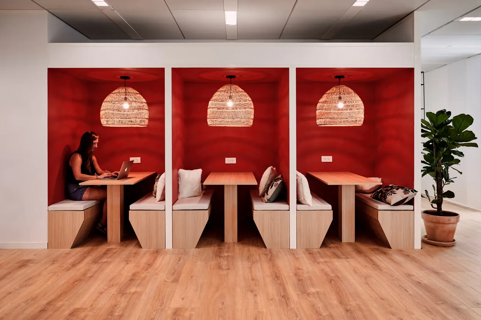 Bureau privé 6 postes - Paris 15e (Colonel Pierre Avia)