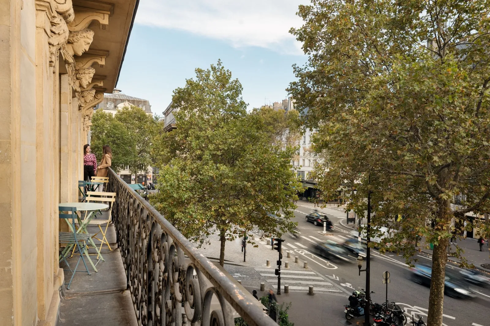 Bureau indépendant 32 postes - Paris 10e (Saint-Denis)