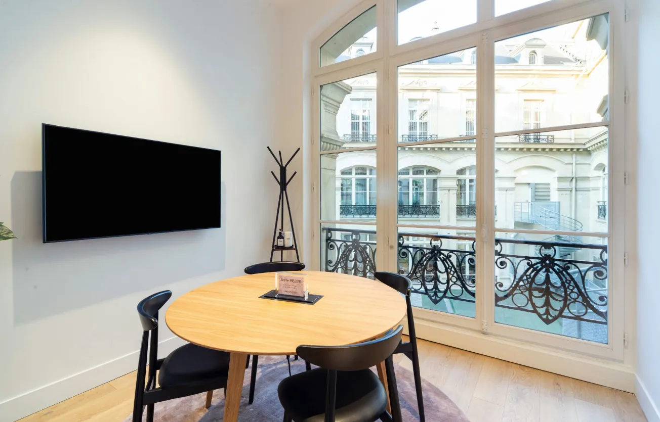 Bureau privé 5 postes - Paris 11e (République)