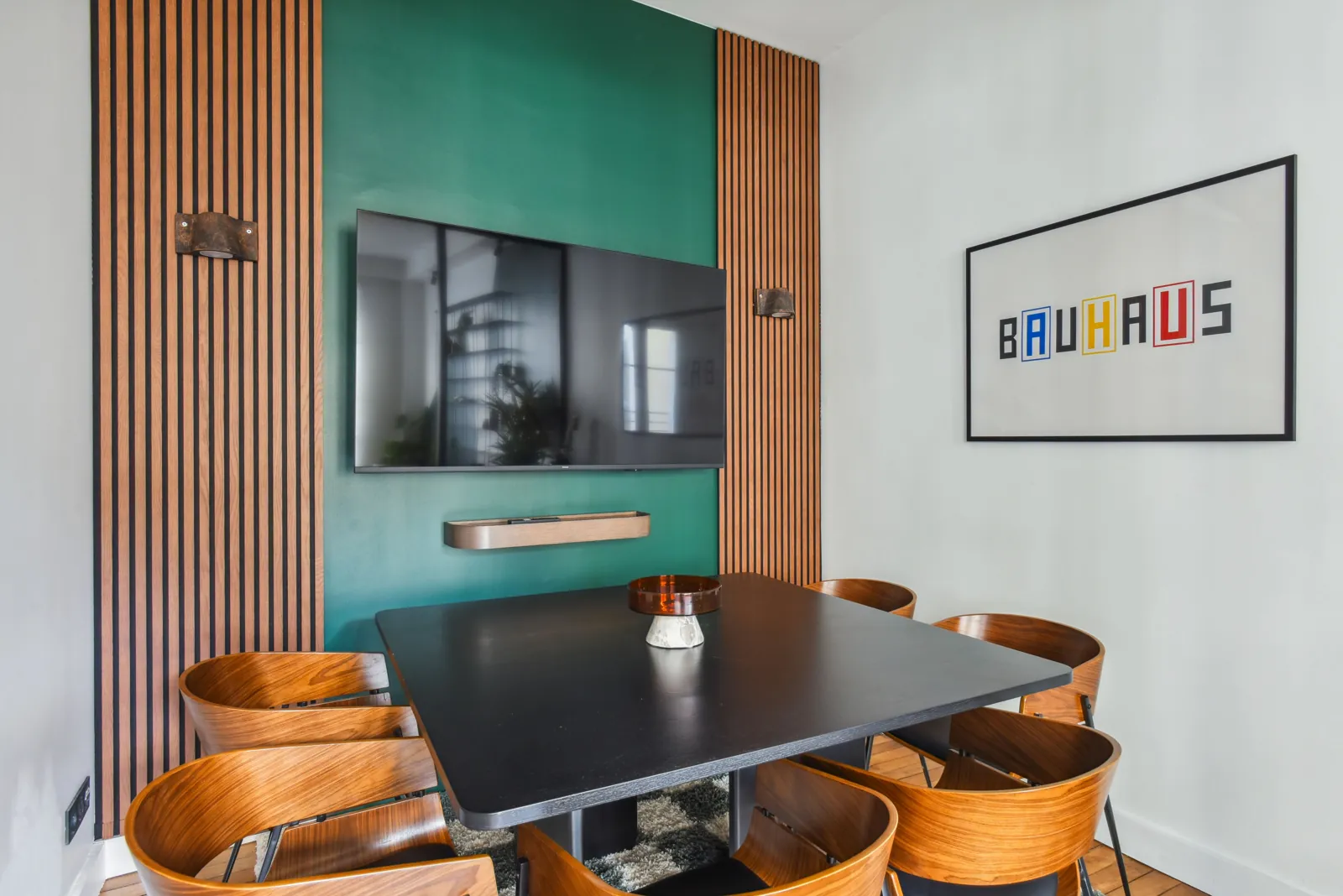 Bureau indépendant 26 postes - Paris 3e (Beaubourg)
