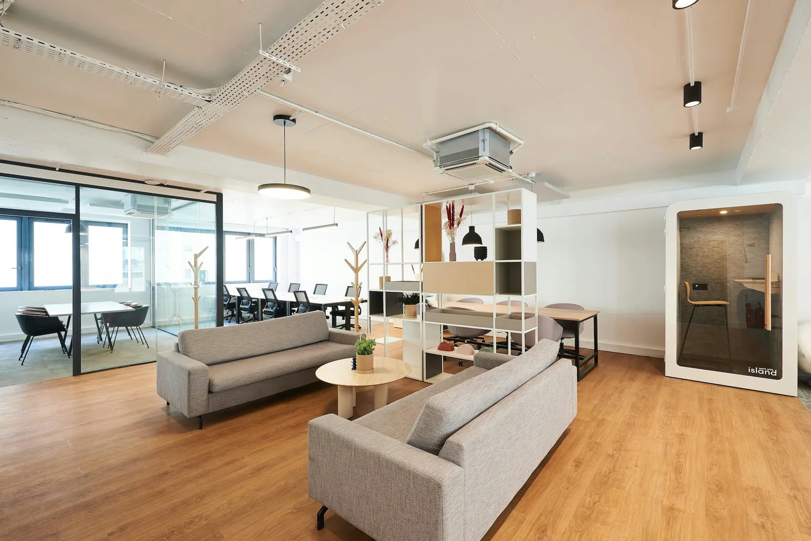 Bureau indépendant 24 postes - Paris 10e (Hauteville)