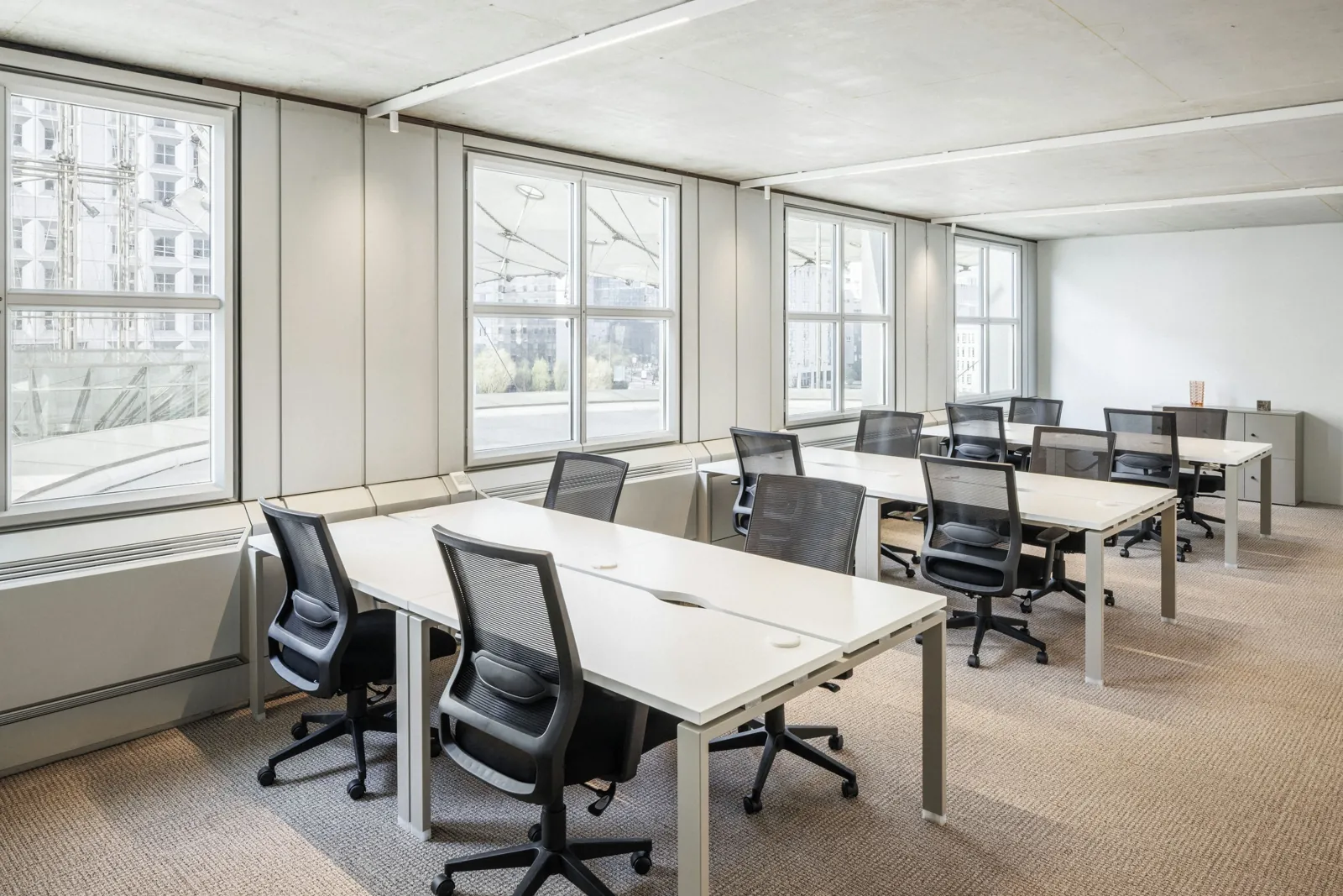 Bureau indépendant 27 postes - Puteaux