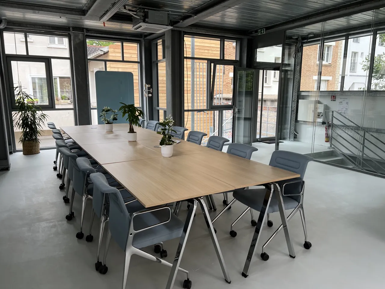 Bureau privé 12 postes - Paris 13e (Les Gobelins)