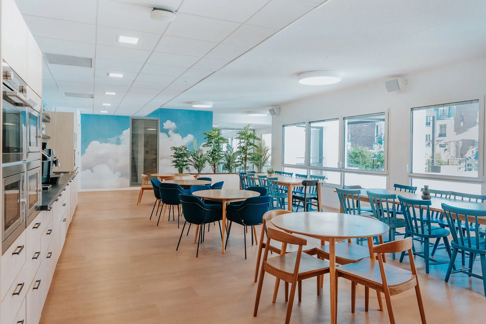 Bureau privé 8 postes - Paris 18e (Ordener)