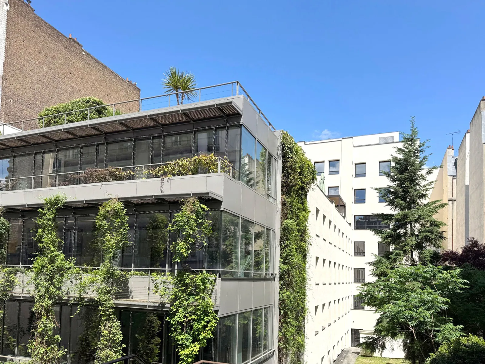 Bureau privé 3 postes - Paris 18e (Ordener)