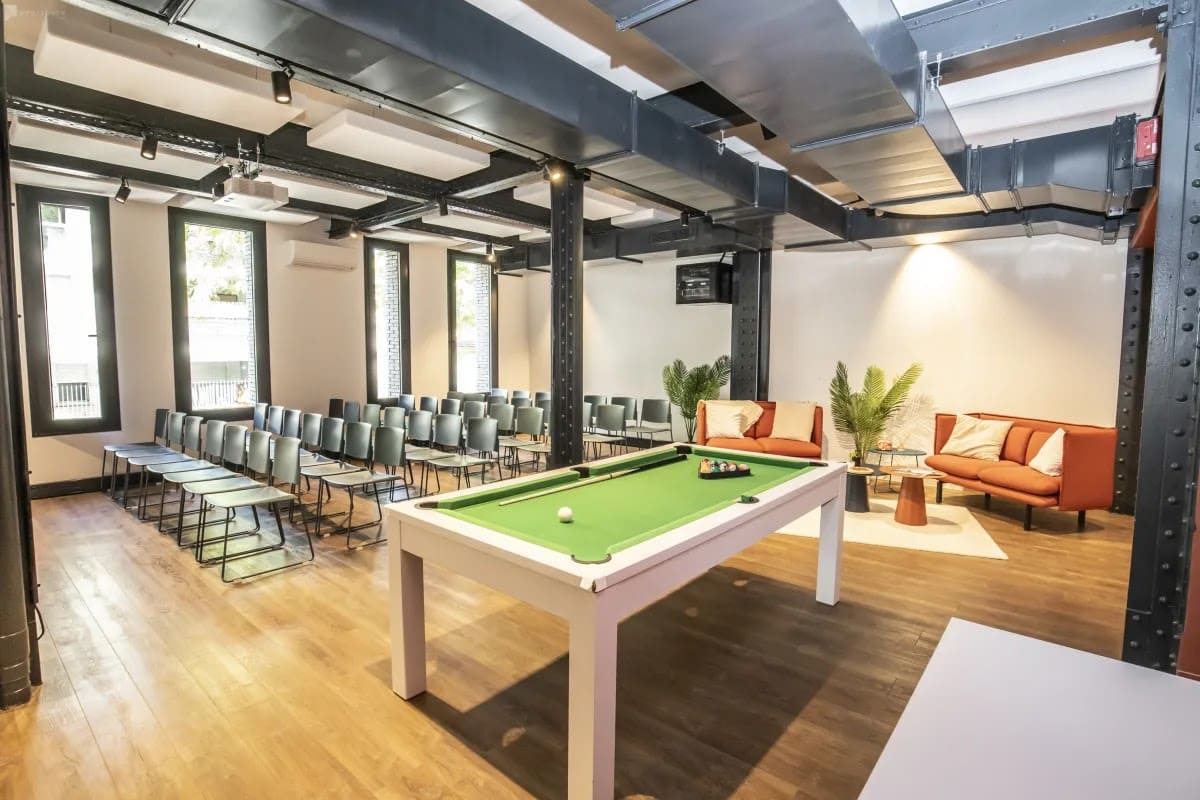Bureau privé 7 postes - Saint-Ouen-sur-Seine