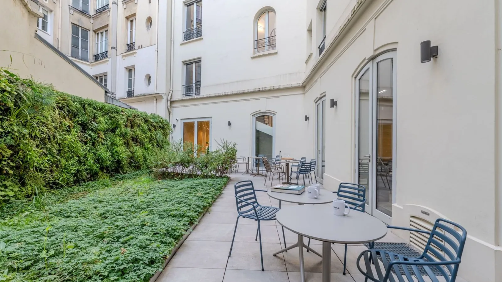Bureau privé 8 postes - Paris 16e (Marceau)