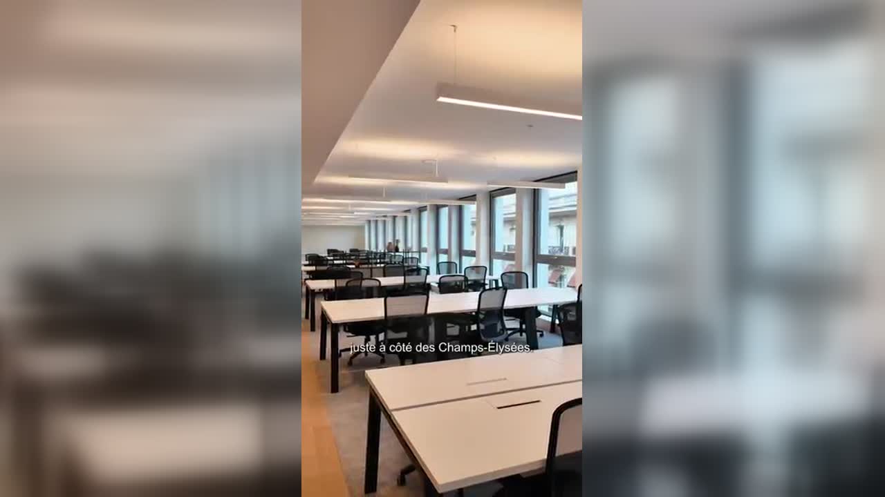 Open space du bureau opéré près des Champs-Élysées, Paris 8e (visite vidéo)