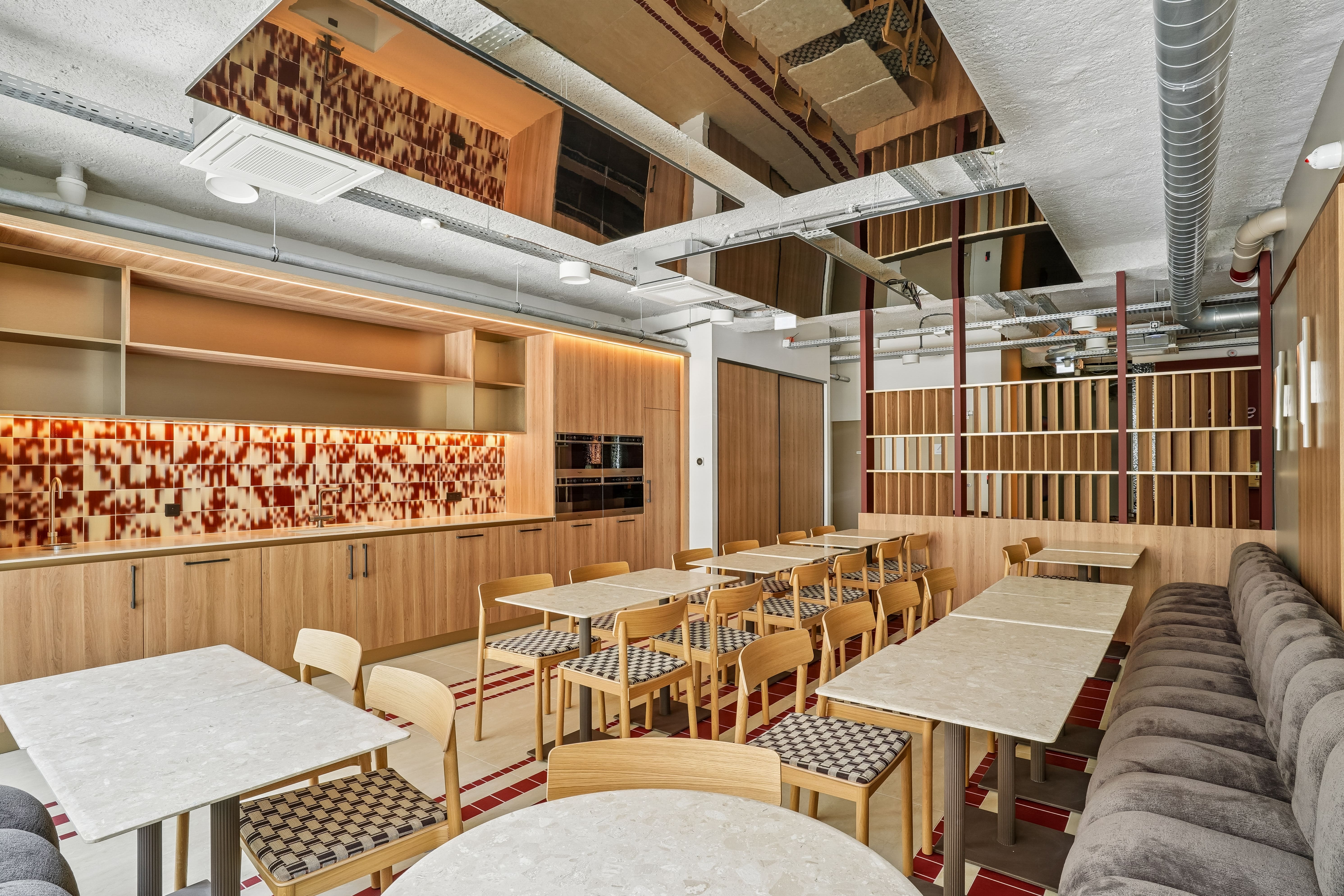 Bureau indépendant 138 postes - Paris 11e (Oberkampf)