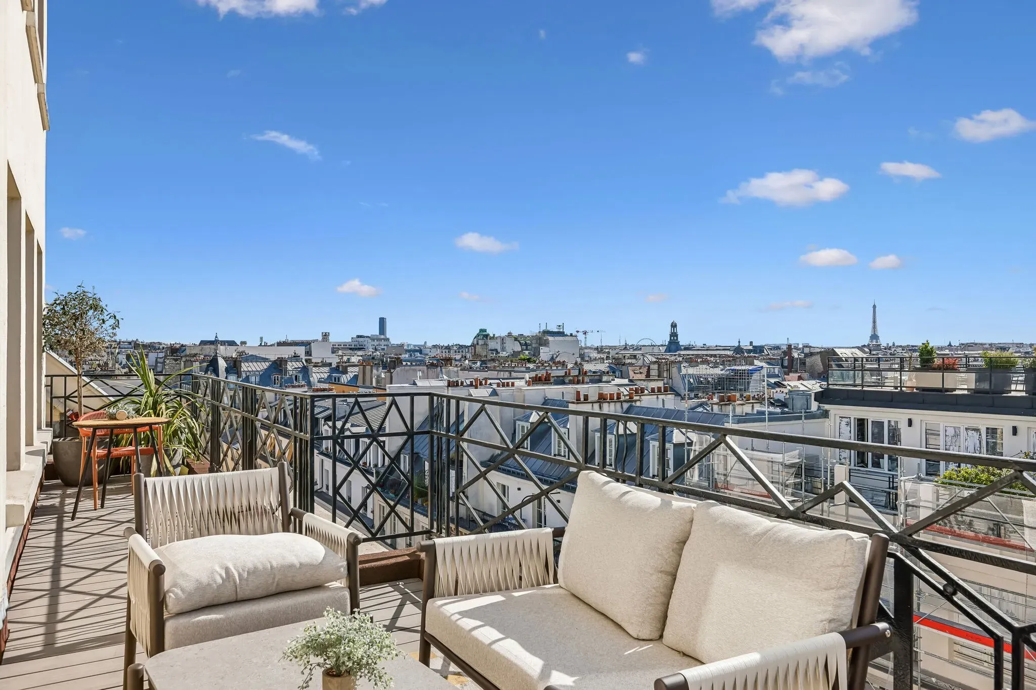 Bureau indépendant 92 postes - Paris 10e (Hauteville)