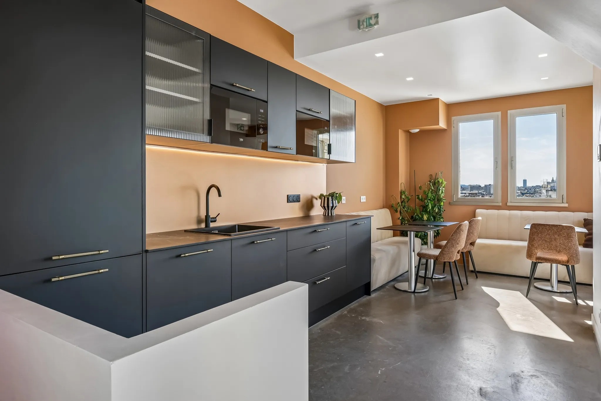 Bureau indépendant 92 postes - Paris 10e (Hauteville)