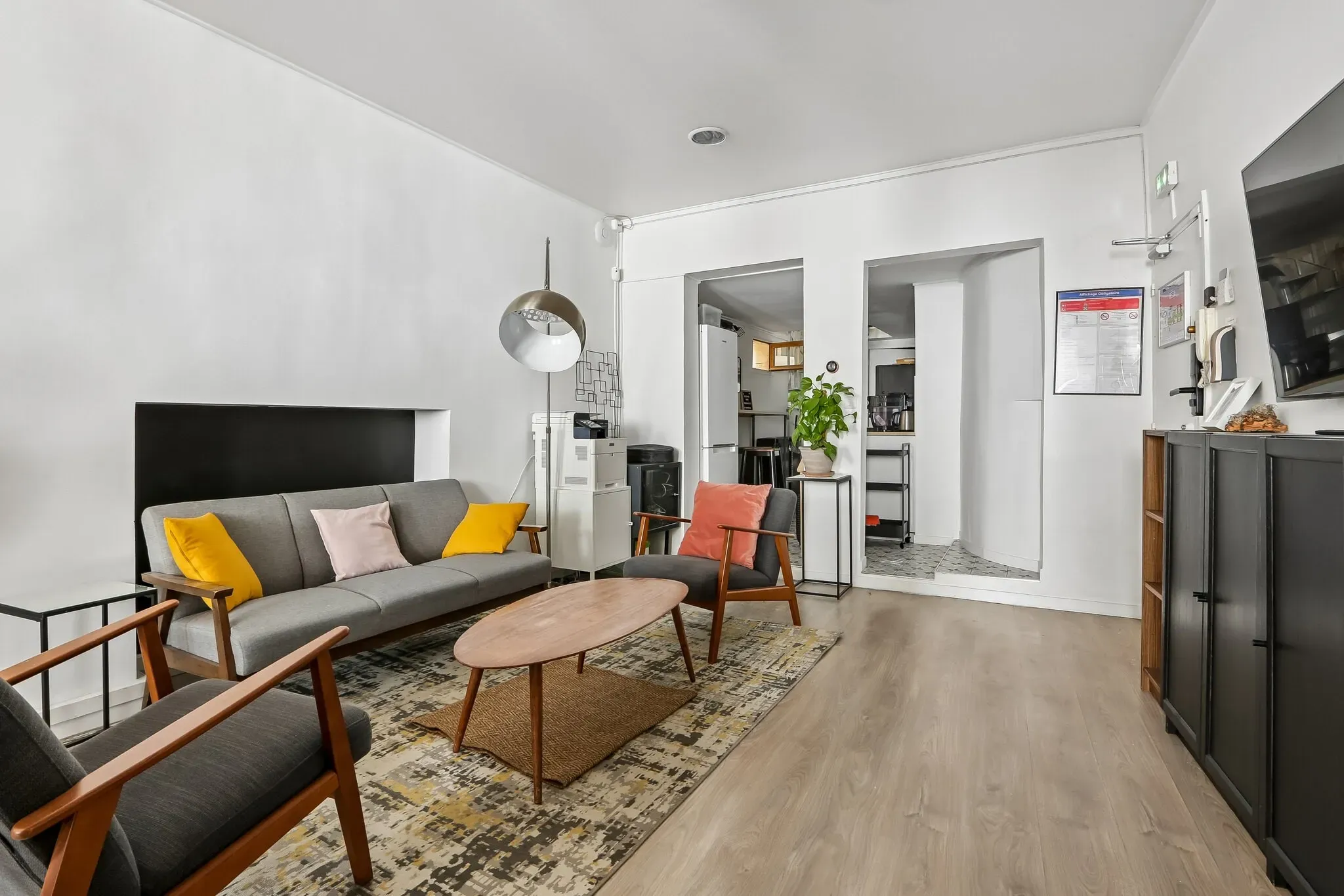 Bureau indépendant 16 postes - Paris 3e (aux Ours)