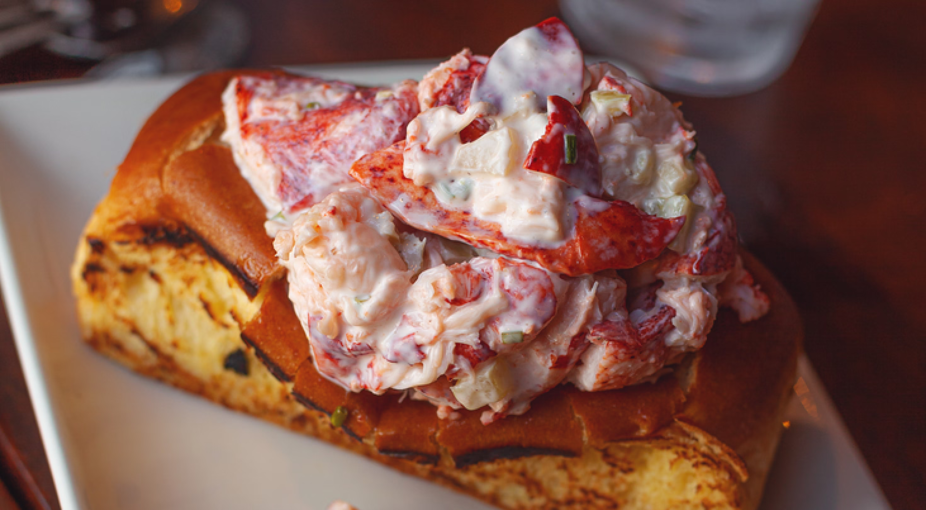 Image of lobster on a roll