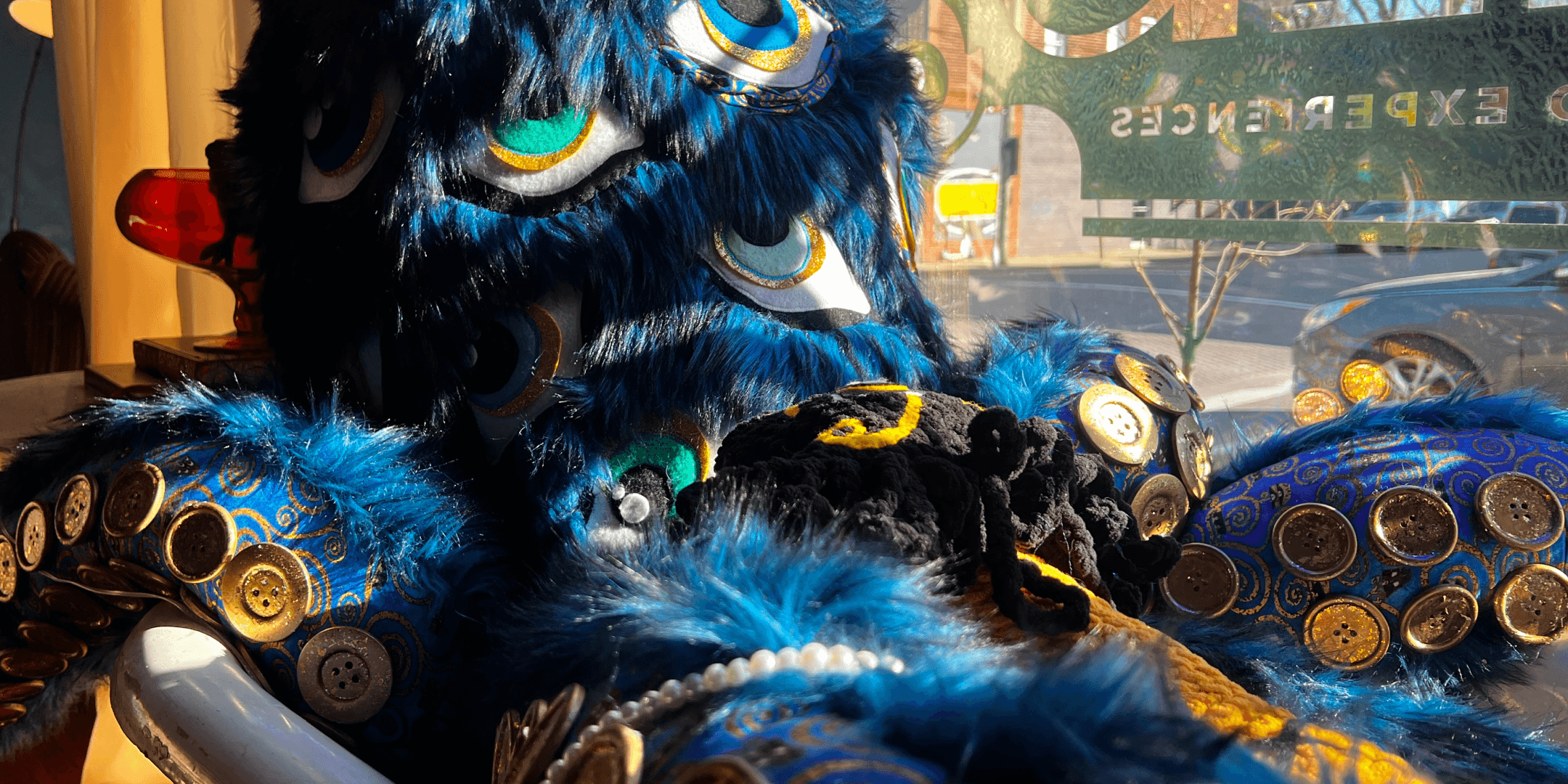 AMMINAL: THE LONELY OCTOPUS PUPPET SHOW