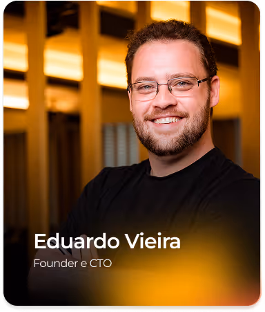 Eduardo Vieira, Founder e CTO da CRMBonus, especialista em soluções CRM.