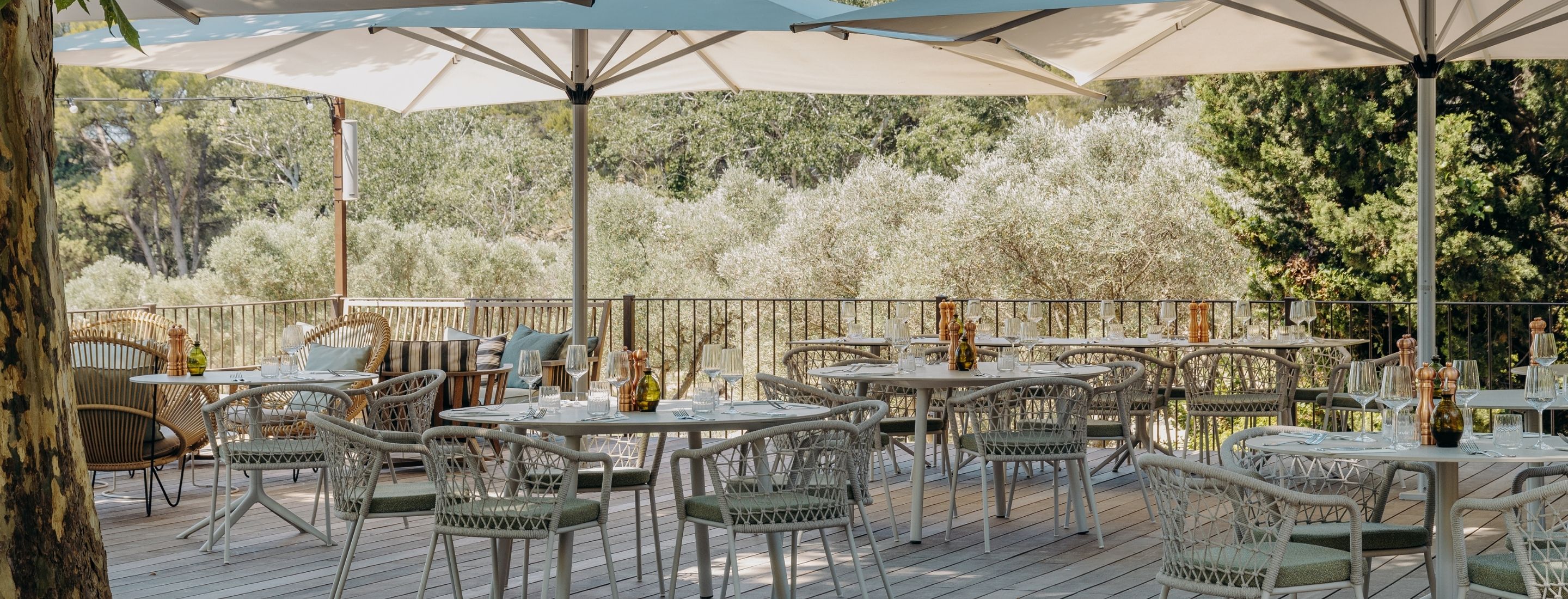 Restaurant guide Michelin Les Petites Maisons Hôtel 4* & Spa à baux de provence
