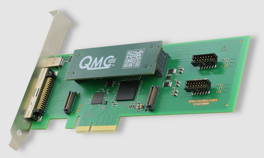 QMC mezzanine module mounted on a PCIe card