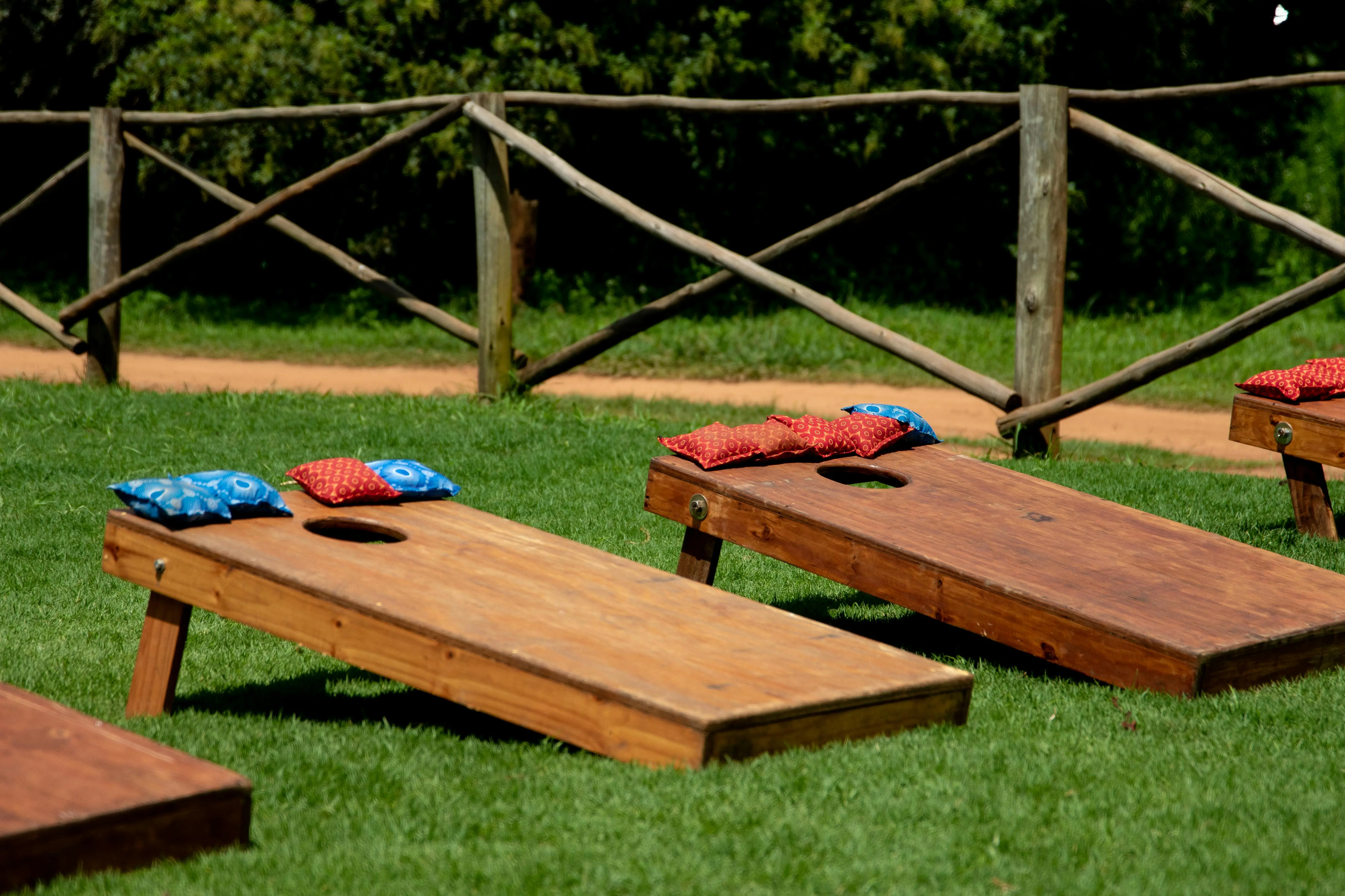 A wrestling fundraiser that’s outside the box, cornhole.