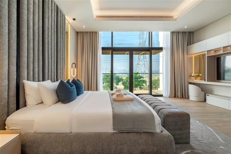 Spacious 2+ Bedroom Hotel Apartments 