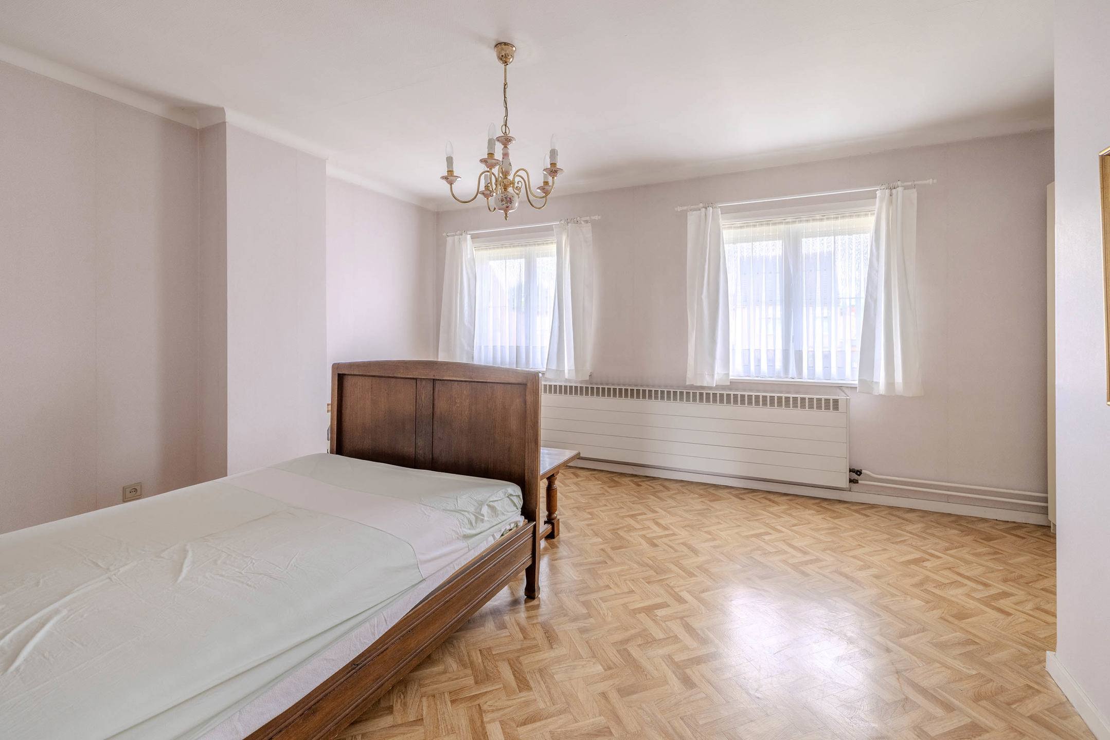 Halfopen woning in centrum Vlimmeren op perceel van 808m²!
