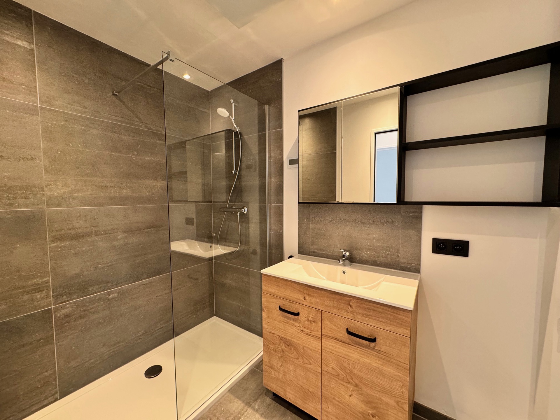 Instapklaar 2 slaapkamer appartement