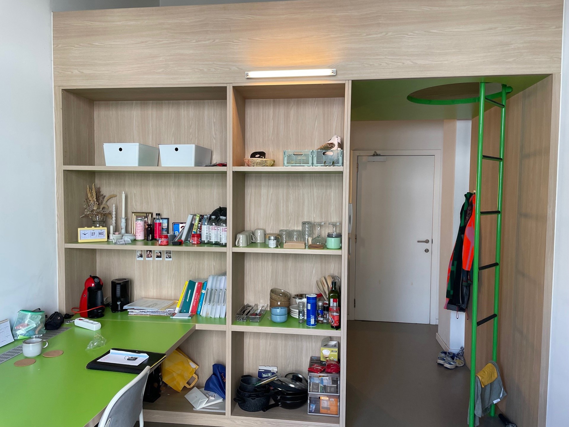 Luxe studentenkamer (26 m²) met terras op centrale locatie!