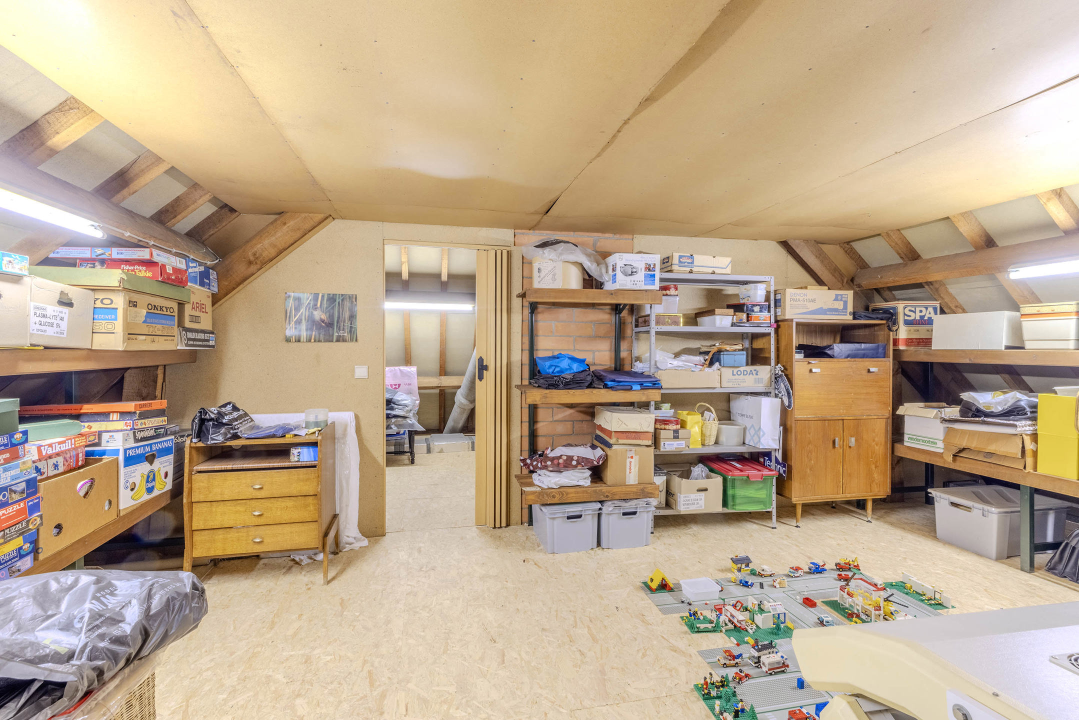 Statige vrijstaande woning met 4 slaapkamers op 1.500m²!