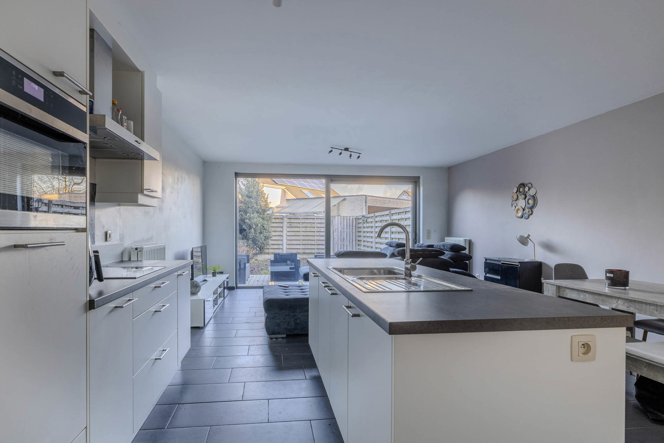 Gelijkvloers appartement met staanplaats