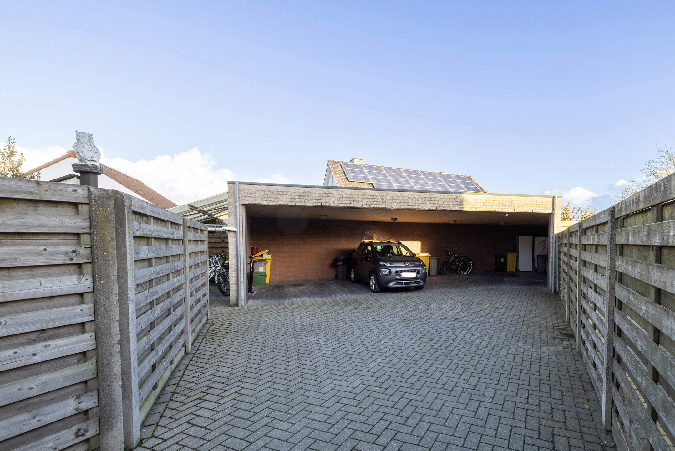 Gelijkvloers appartement met staanplaats