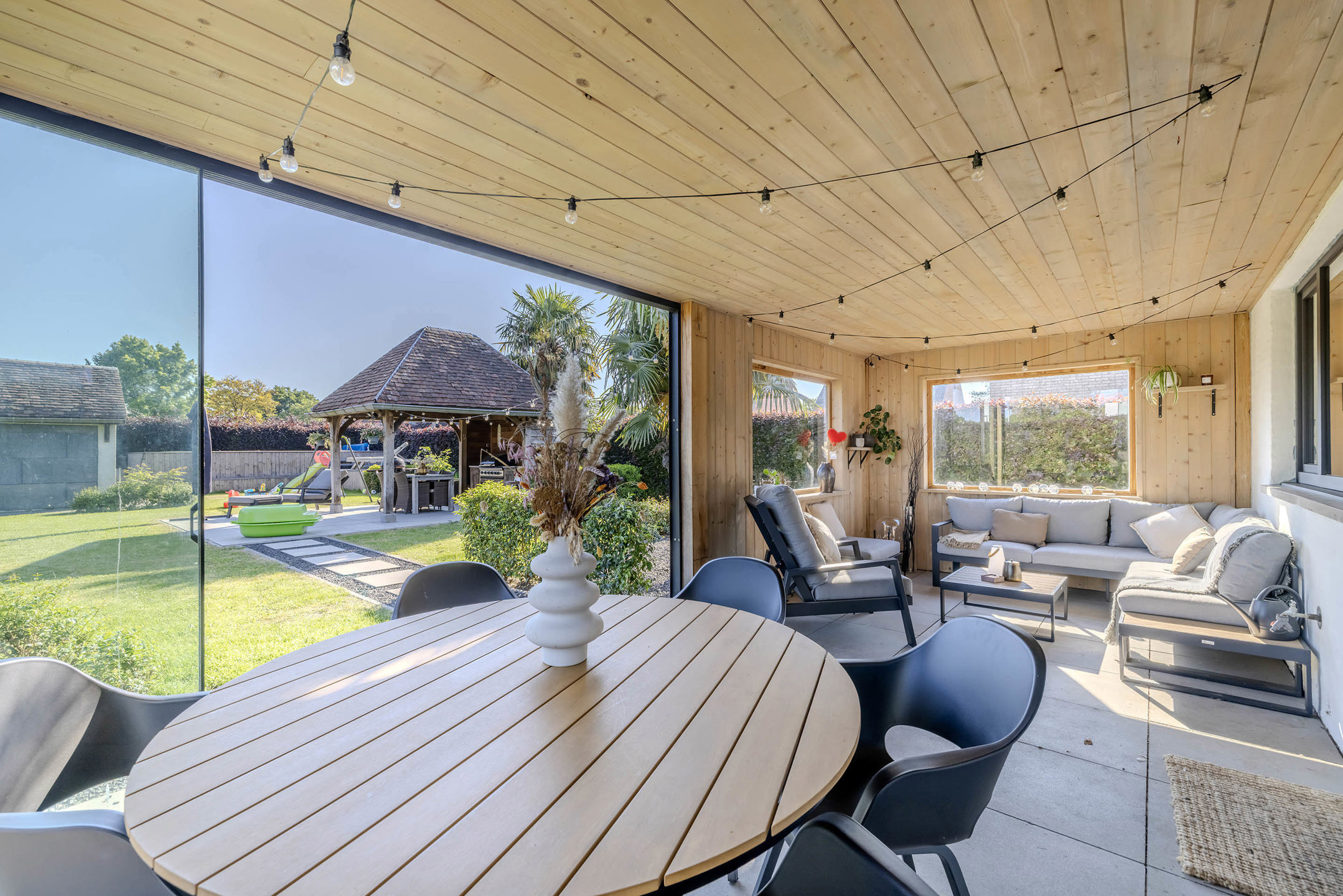 Instapklare, rustig gelegen woning op mooi perceel van 1.000 m²!