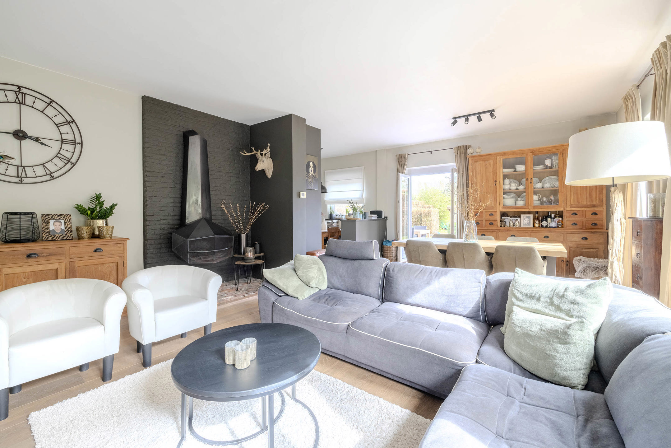 Stijlvolle en instapklare woning op toplocatie