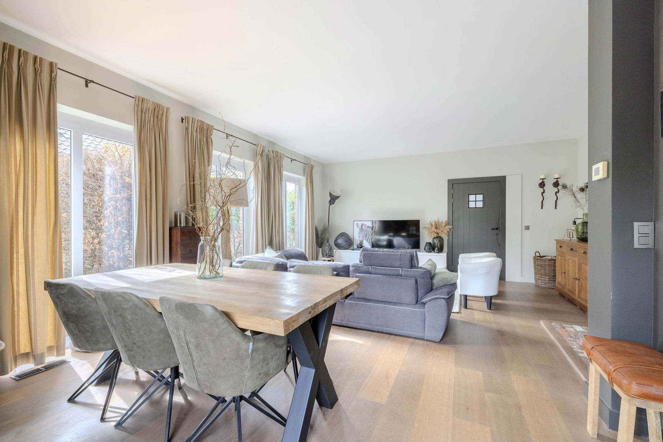 Stijlvolle en instapklare woning op toplocatie