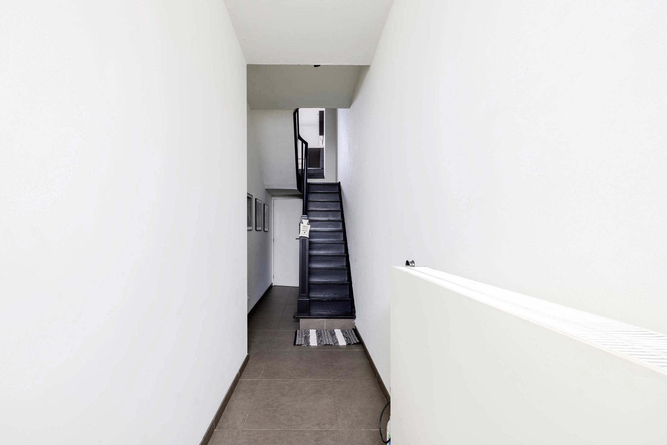 Trendy dorpswoning met 3 slaapkamers en 2 parkeerplaatsen
