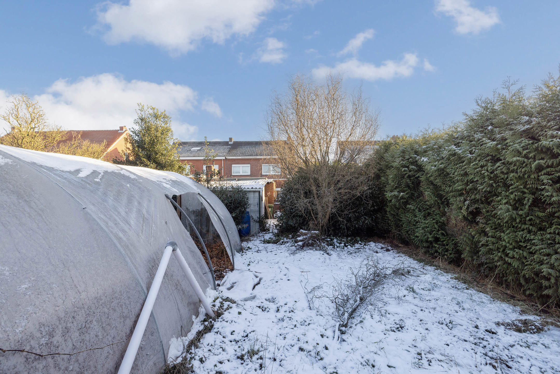 Te renoveren woning op mooi perceel van 400 m²!