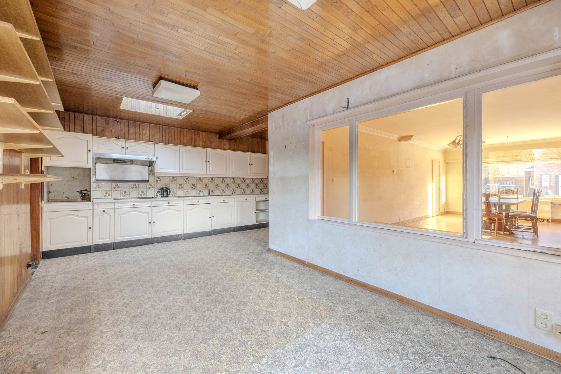 Te renoveren woning op mooi perceel van 400 m²!