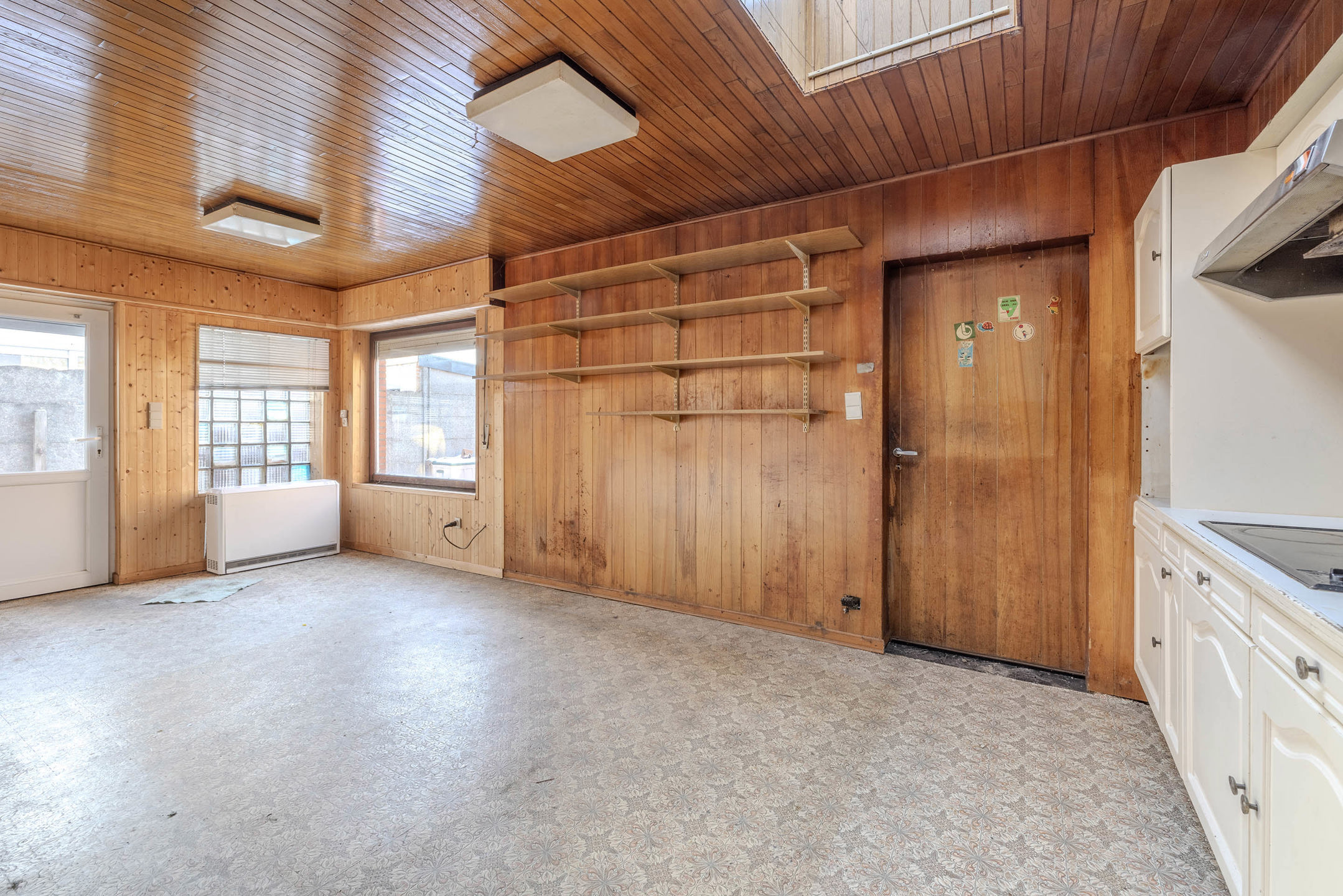 Te renoveren woning op mooi perceel van 400 m²!