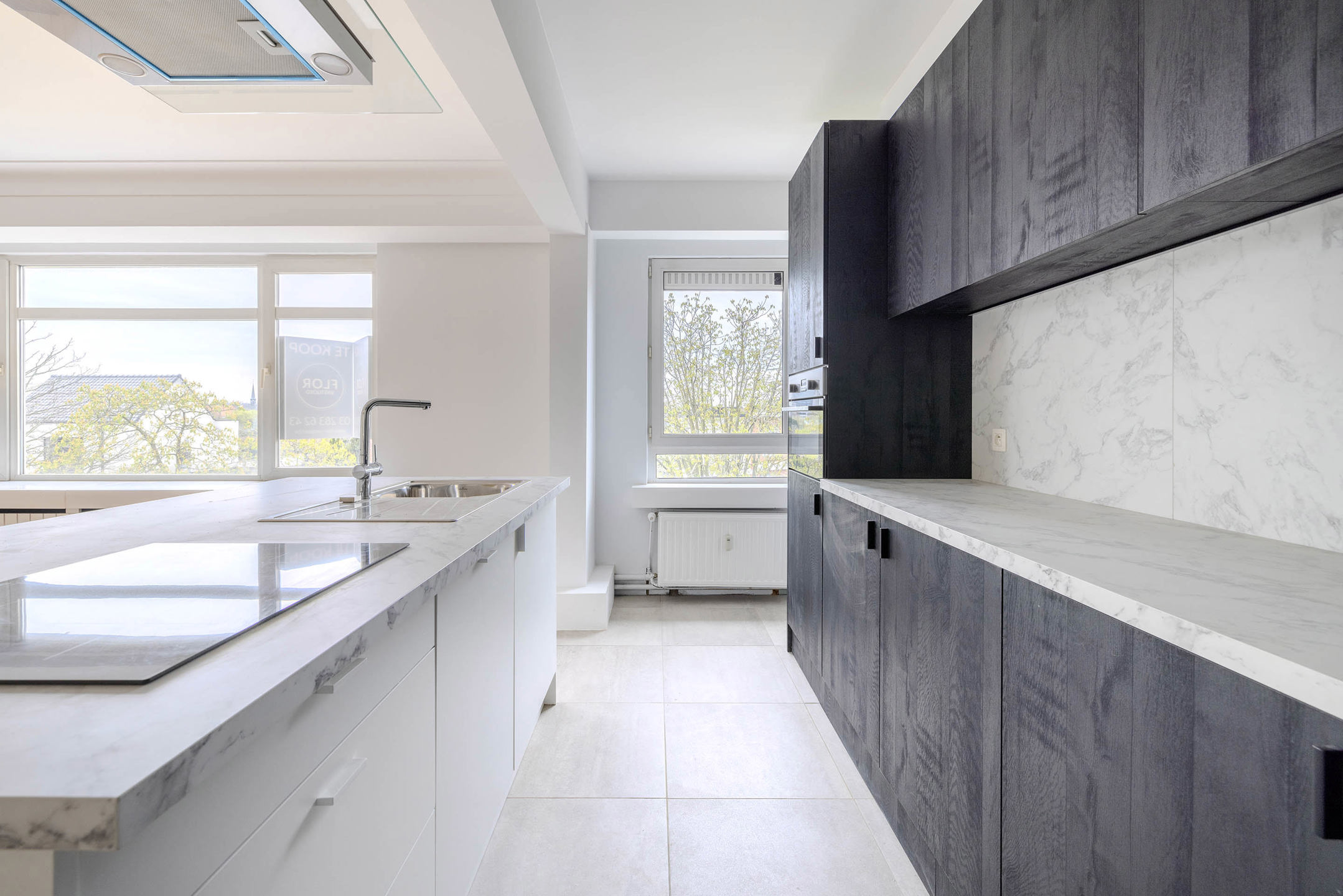 Volledig gerenoveerd appartement met 2 slaapkamers in Deurne!