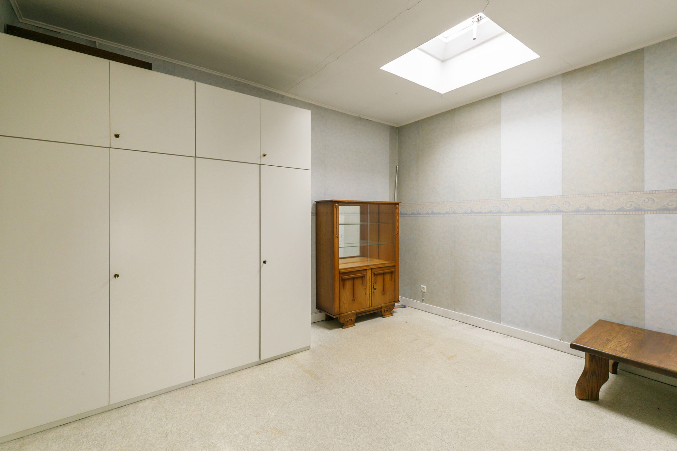 Halfopen te renoveren woning in Westmalle op 381 m² met vrij zicht!