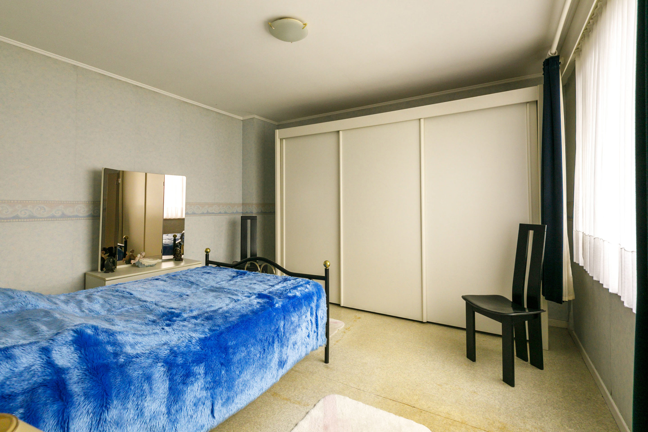 Halfopen te renoveren woning in Westmalle op 381 m² met vrij zicht!