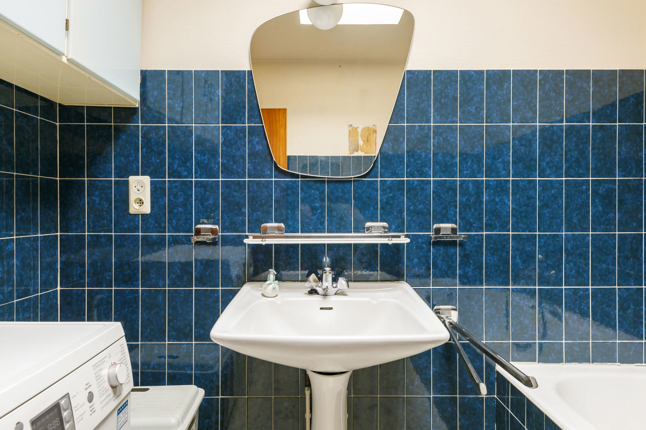 Halfopen te renoveren woning in Westmalle op 381 m² met vrij zicht!