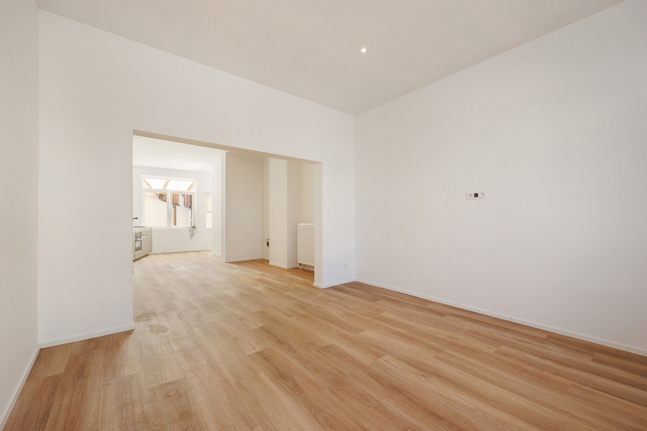 VERKOCHT