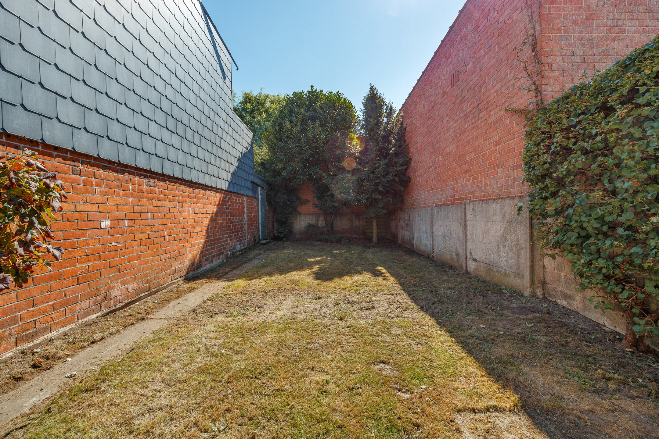 VERKOCHT