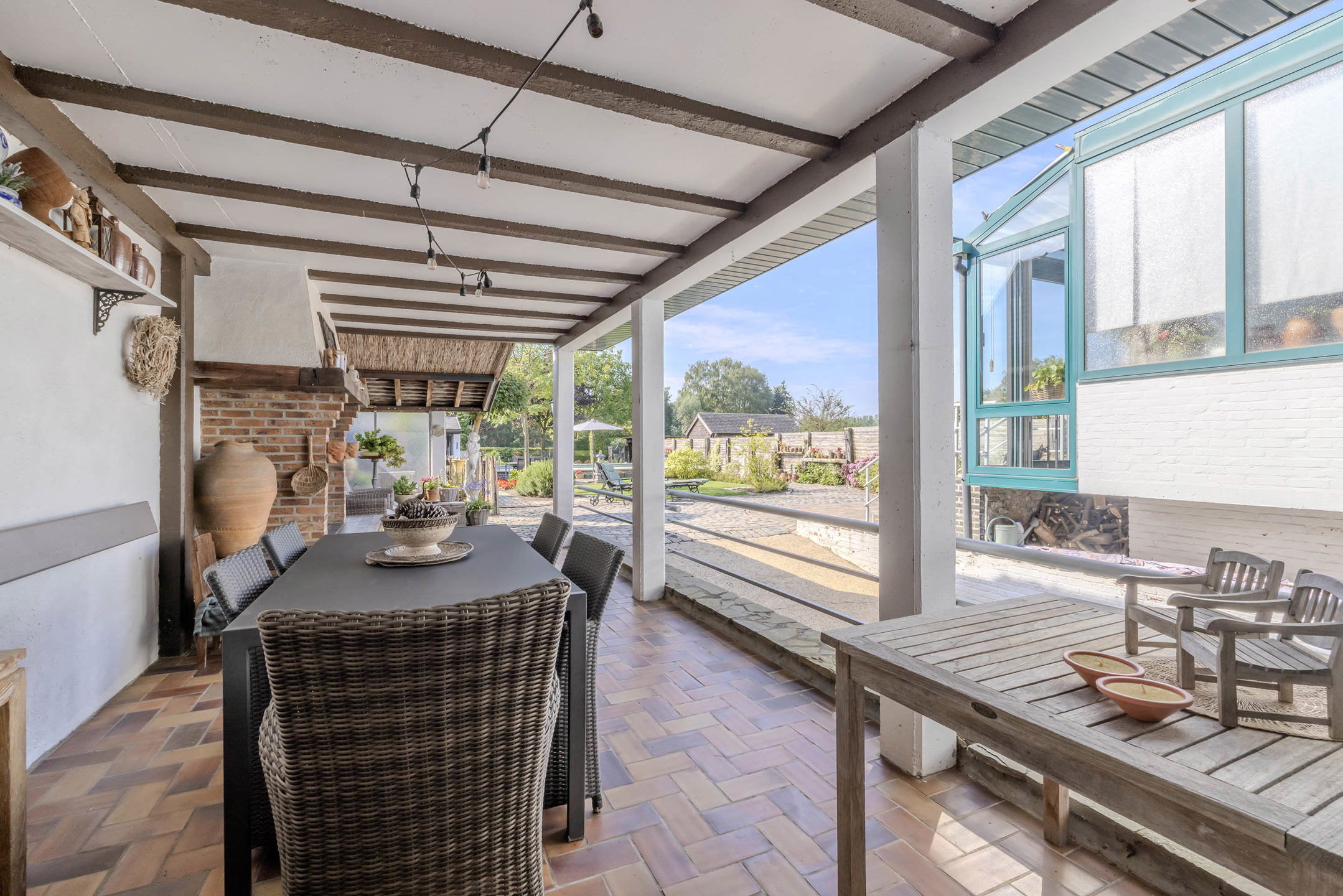 Perfect onderhouden woning met prachtige tuin op toplocatie!